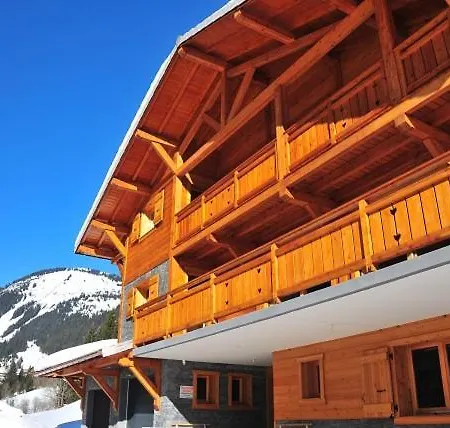 Mustang Chalet Chatel
